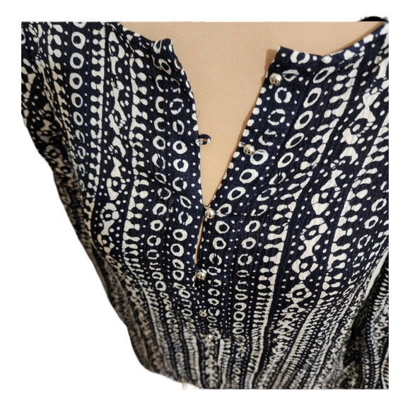 Tory Burch long sleeve navy and white button up patterned blouse silk size 2 - Picture 2 of 9